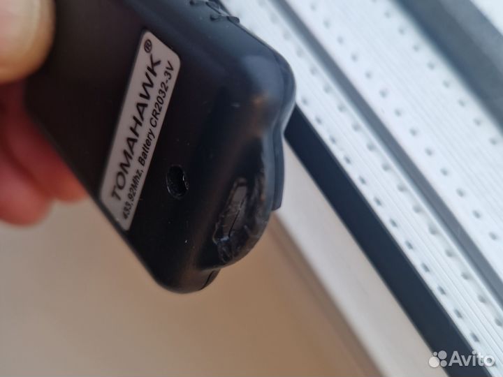 Брелок Tomahawk