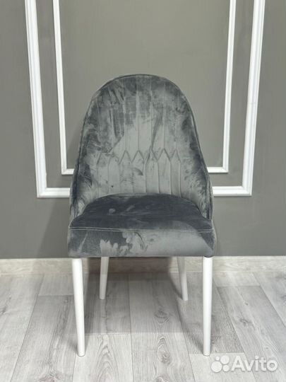 Кухонный стол. Доставка по всей России