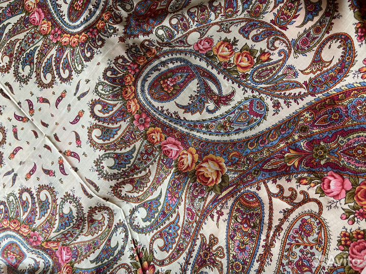 Павловопосадский шерстяной платок