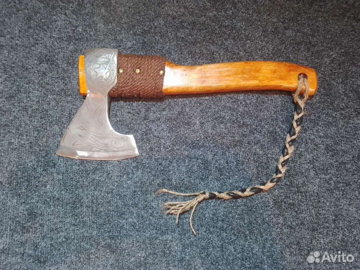 Топор ручной работы