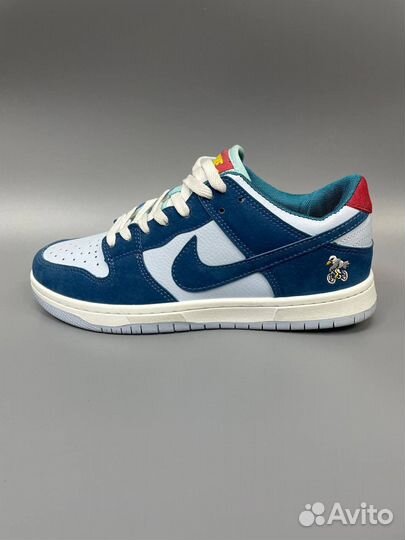 Кроссовки Nike Dunk Low