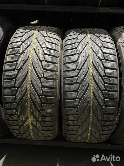 Nokian Tyres Hakkapeliitta R2 SUV 285/50 R20 116R