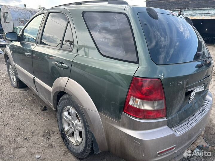 Киа Соренто I дорестайлинг 2005 г авто на запчасти