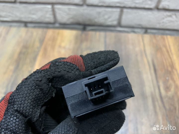 Peugeot 408 Кнопка корректора фар