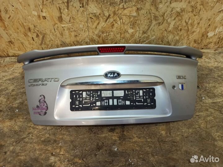 Крышка багажника Kia Cerato 1 седан