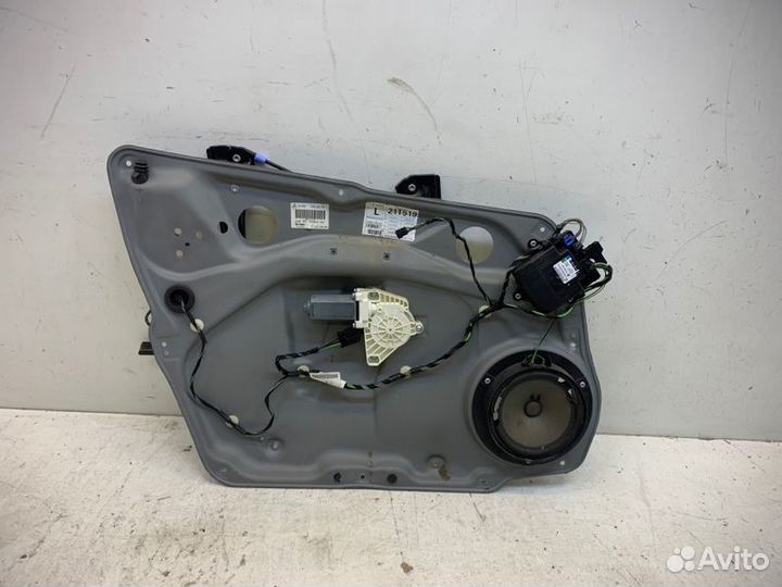 Стеклоподъемник передний левый Mercedes-Benz