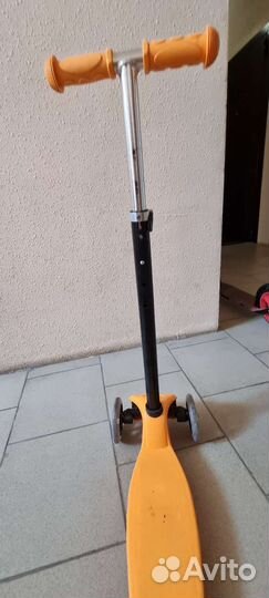 Самокат детский трехколесный