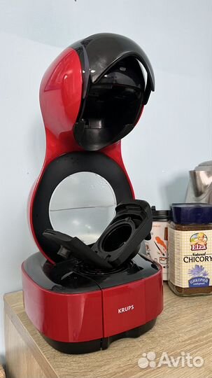 Капсульная кофемашина Krups, красный