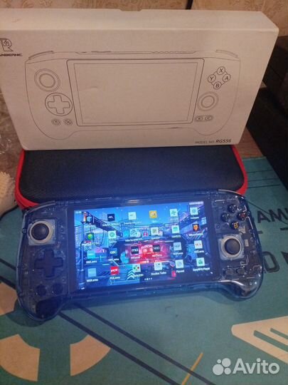 Anbernic RG556