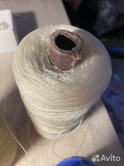 Нитки для промышленной швейной машины