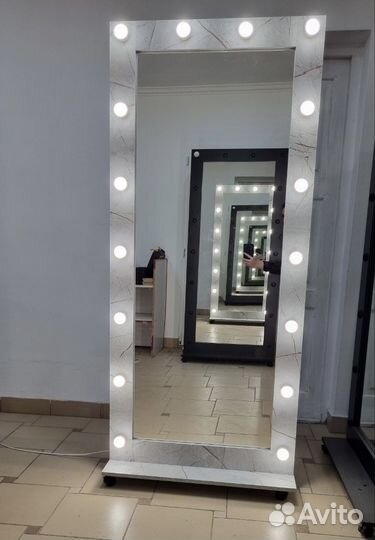 Гримерное зеркало