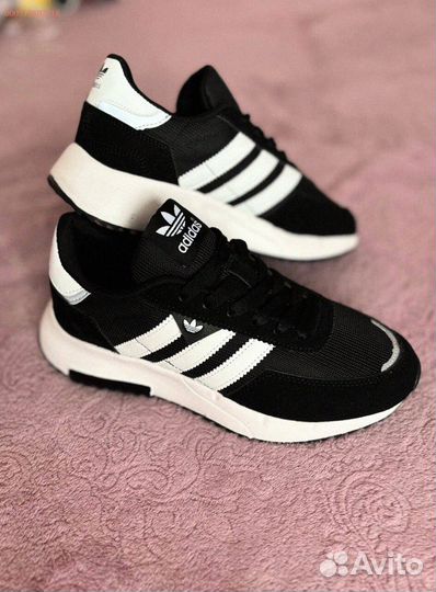 Кроссовки adidas мужские