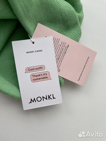 Женская Зеленая шапка-бини. Новая