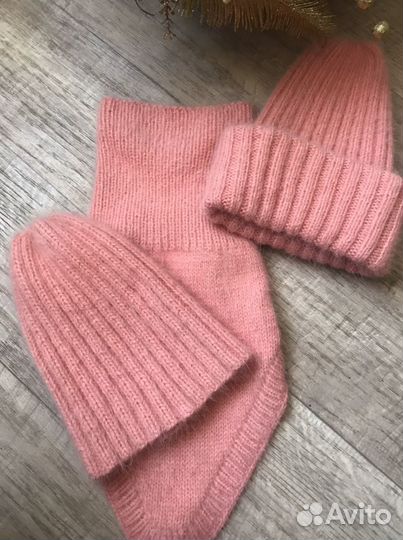 Комплект шапка и снуд