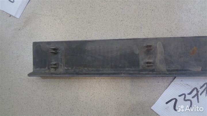 Накладка порога (внутренняя) передняя правая Jeep