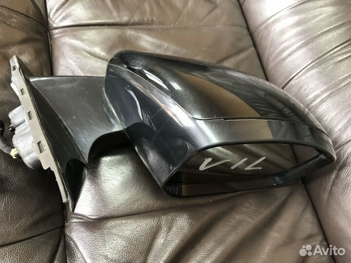 Зеркало правое Range Rover Velar L560