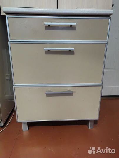 Тумба с выдвижными ящиками бу