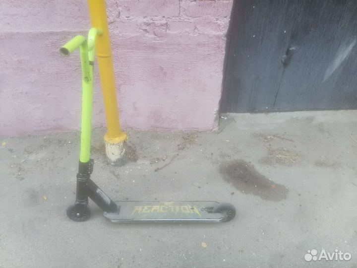 Трюковой самокат