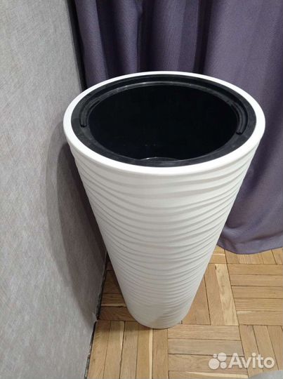 Напольное кашпо