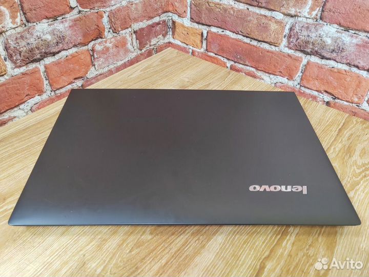 Ноутбук Lenovo с озу 6 гб и SSD для дома: обмен