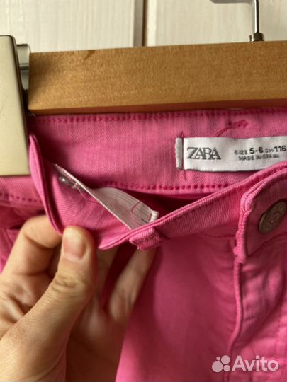 Джинсы zara для девочки 128 134