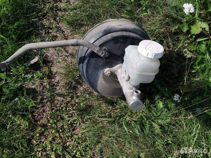 Вакуум Митсубиси Лансер 9