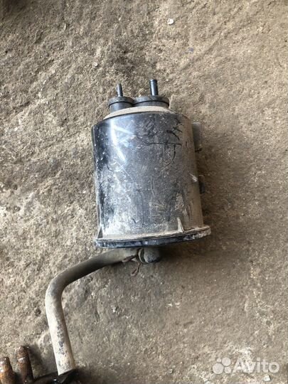 Абсорбер toyota corolla 1989г