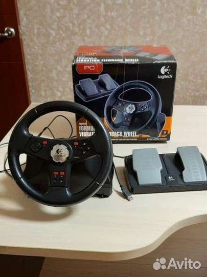 Игровой руль logitech