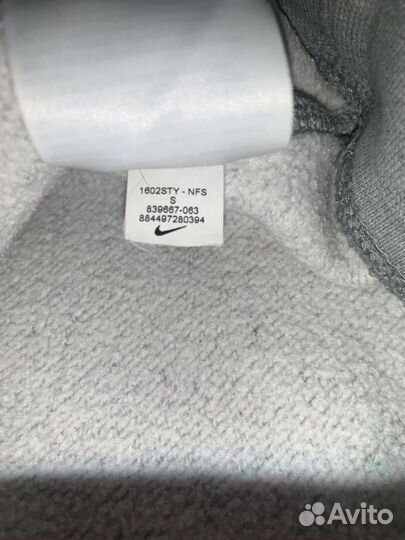 Свитшот nike sportswear