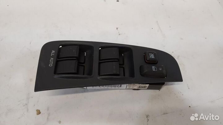 Блок управления стеклоподъемниками toyota Avensis