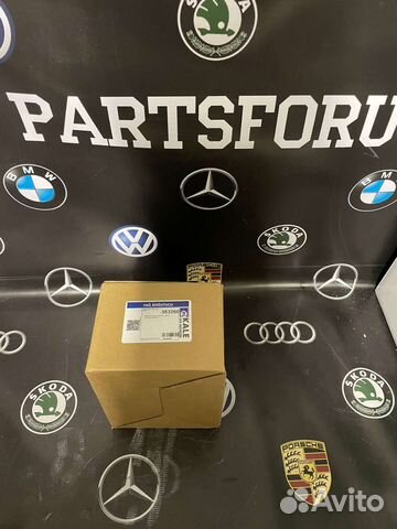 Масляный радиатор на Mercedes M271 C E A2711801410
