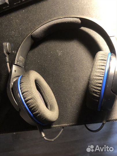 Проводные наушники с микрофоном