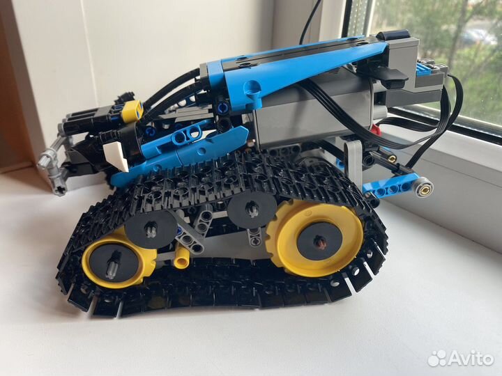 Лего Technic 42095