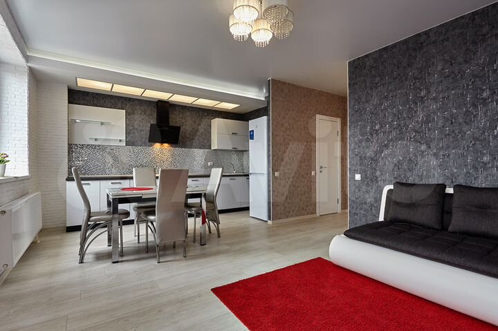 3-к. квартира, 76 м², 16/17 эт.