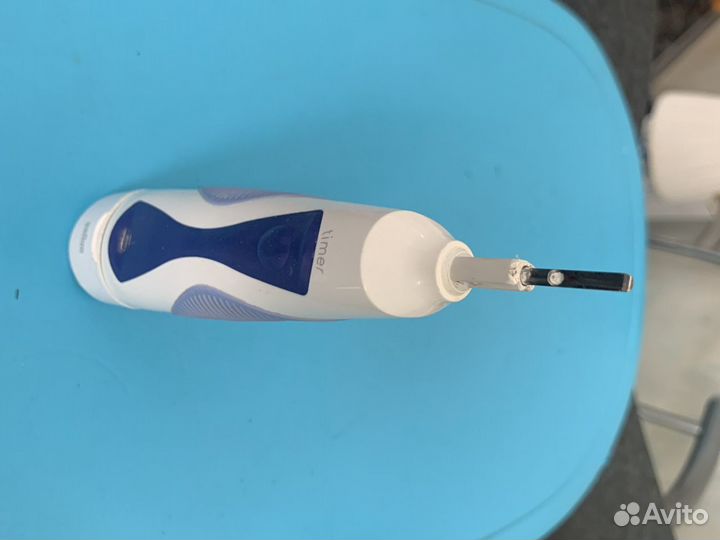 Зубная щетка oral b Timer