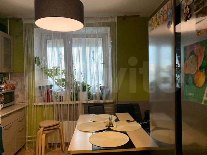 2-к. квартира, 59,3 м², 6/10 эт.