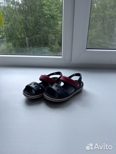 Сандали crocs c8
