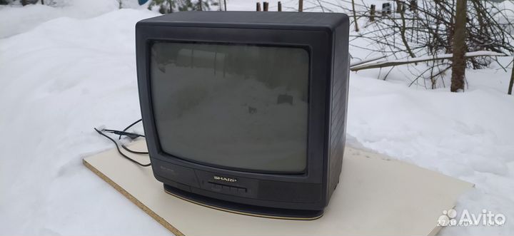 Кинескопный телевизор Sharp 14L -SC