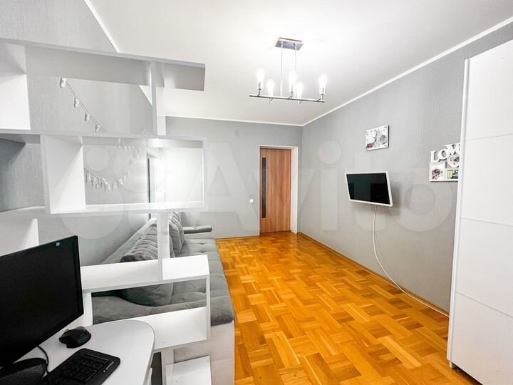 4-к. квартира, 160 м², 9/10 эт.