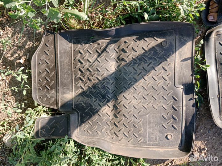 Автомобильные коврики резиновые Хёндай Соната EF