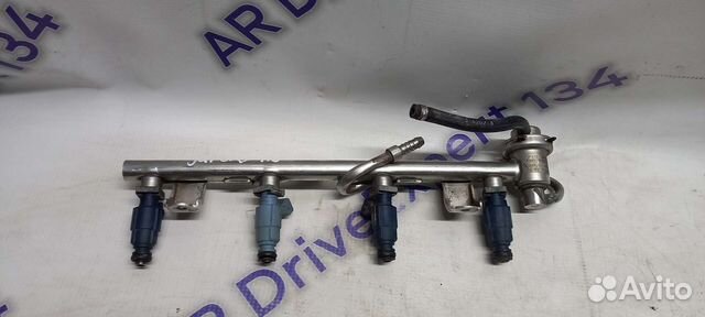 Топливная рампа форсунки Skoda Superb 1 1.8