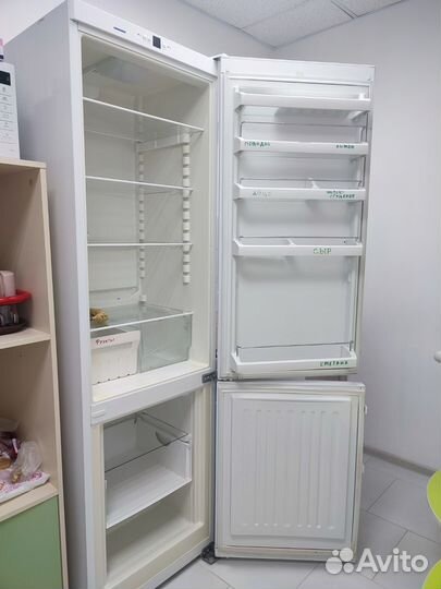 Холодильник на запчасти