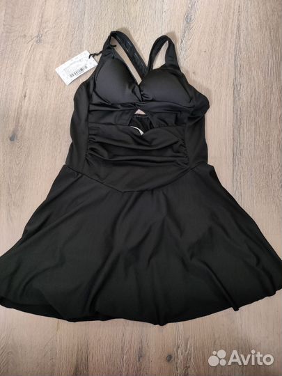 Купальник женский слитный