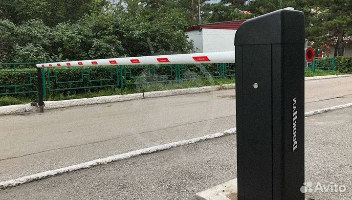 Шлагбаум автоматический