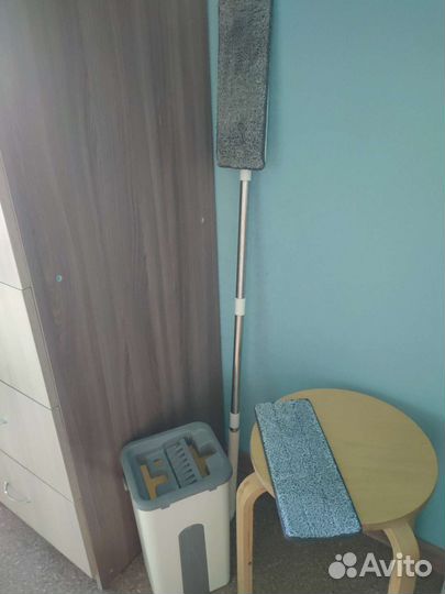 Швабра б/у с новой насадкой (тряпкой)
