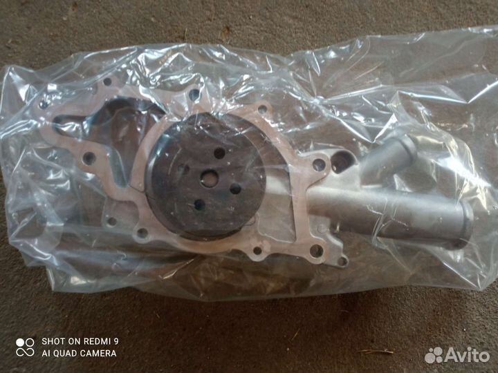 Водяной насос для MB