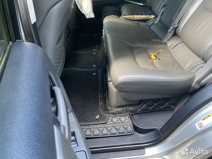 Продам комплект люкс ковров на TLK 200