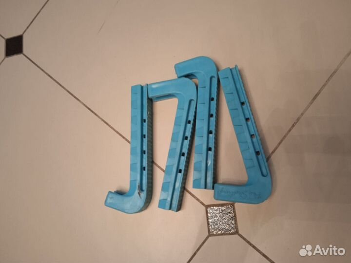 Чехлы для лезвий коньков