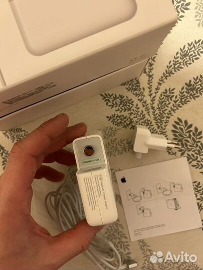 Блок питания Apple 85W MagSafe 2 Power Adapter