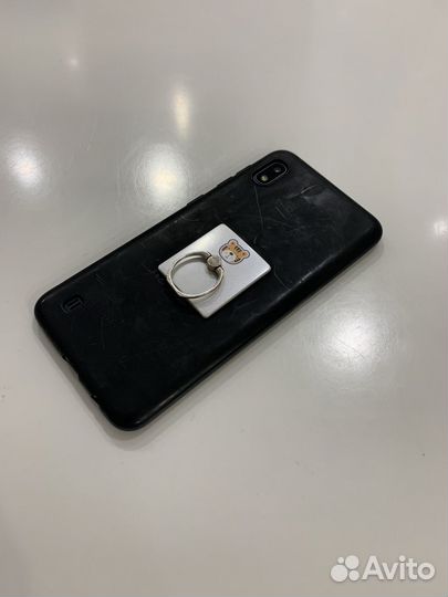 Samsung Galaxy A10, 2/32 ГБ